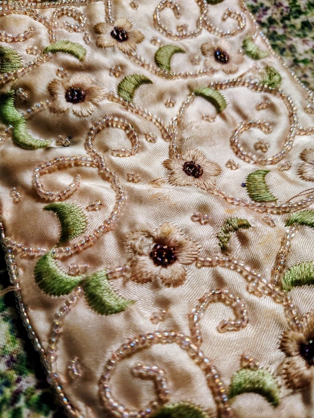 Vintage Jeweled Beaded Silk Floral Purse, Small